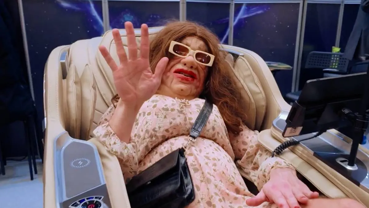 thumb_vk_Boer_Harm_maakt_comeback_met_nummer_Chap_Die_Poenie_en_neemt_clip_gewoon_op_op_de_Huishoudbeurs