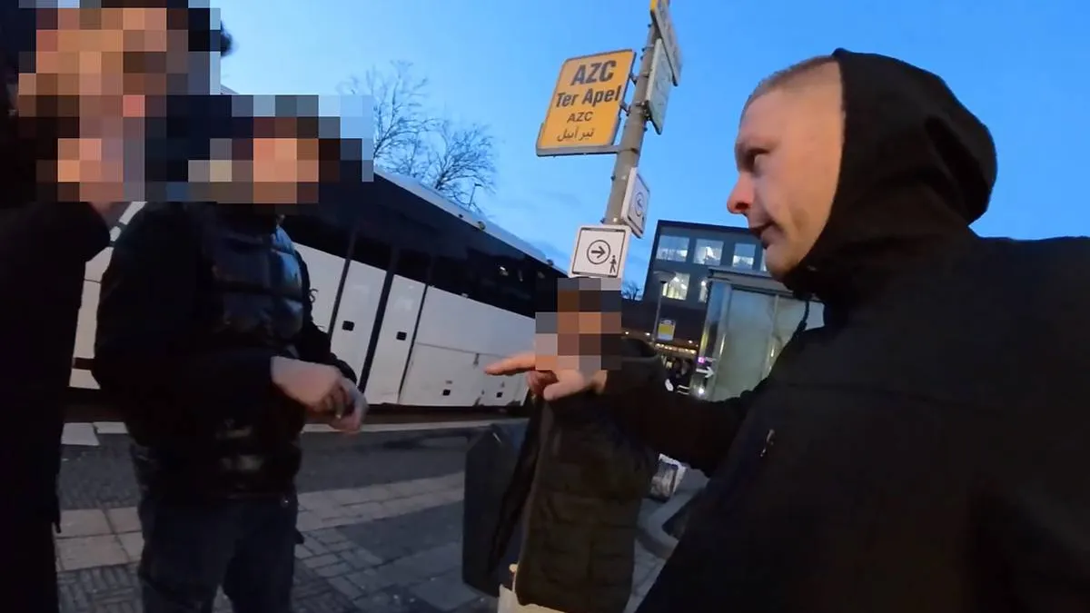 thumb_vk_Snel_kijken_want_het_COA_zal_deze_video_over_AZCs_snel_weg_willen_hebben