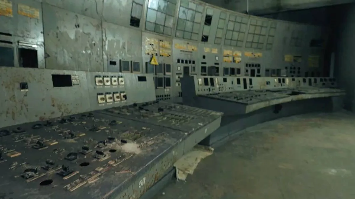 thumb_vk_Dichter_bij_Reactor_4_in_Tsjernobyl_kom_je_bijna_niet