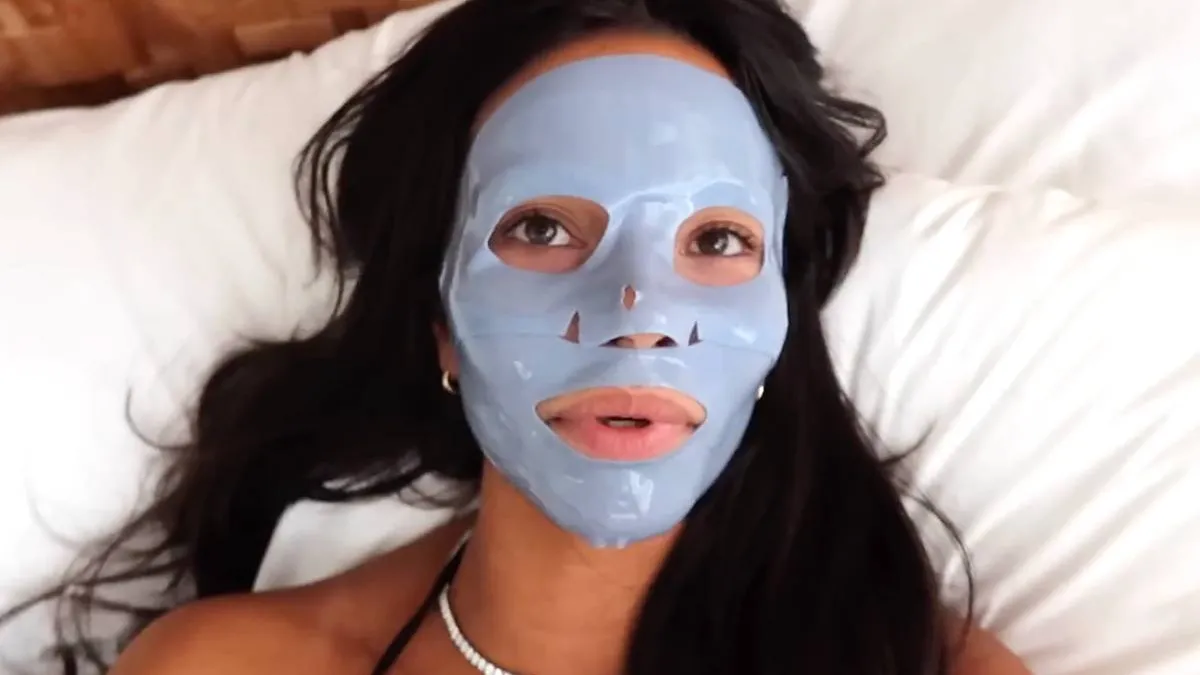 thumb_vk_Monica_Geuze_is_terug_op_YouTube_en_neemt_je_mee_in_het_compleet_doorgedraaide_influencerwalhalla_van_Coachella