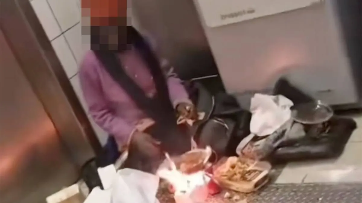 thumb_vk_Vrouw_is_aan_het_koken_op_metrostation_in_Brussel