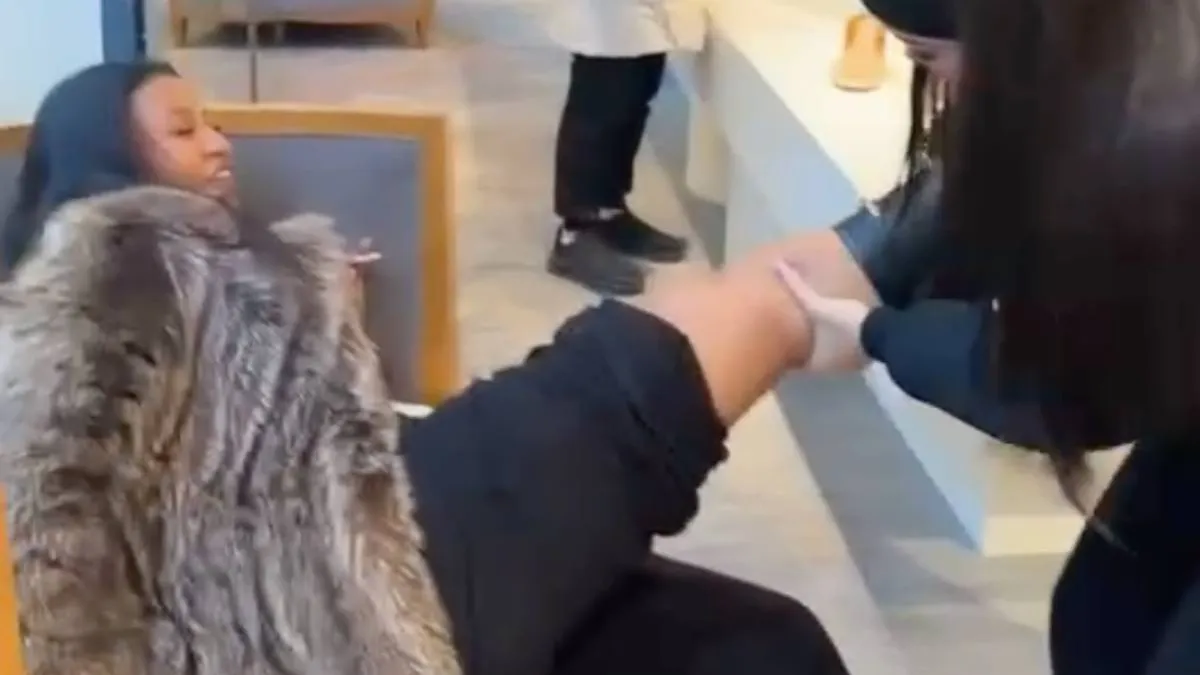 thumb_laarsjes_passen