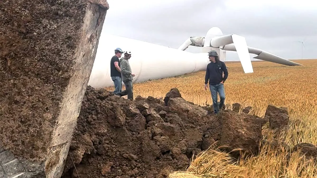 thumb_vk_Windturbine_ingenieur_met_12_jaar_ervaring_geeft_advies_Rechtop_werkt_ie_beter