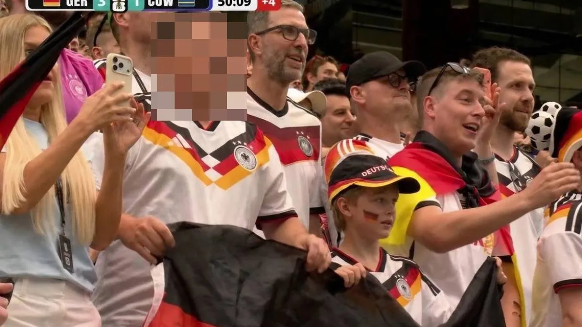 man_in_stadion