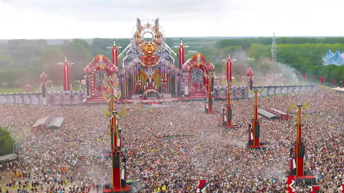 thumb_vk_Defqon1_neemt_ongekende_maatregel_duizenden_dagbezoekers_mogen_festival_niet_meer_op_vanwege_extreme_hitte