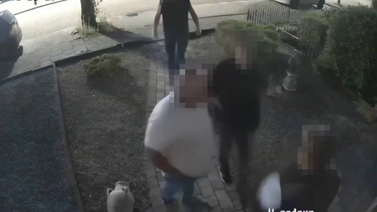 thumb_vk_deurbel_helmond_mishandeling