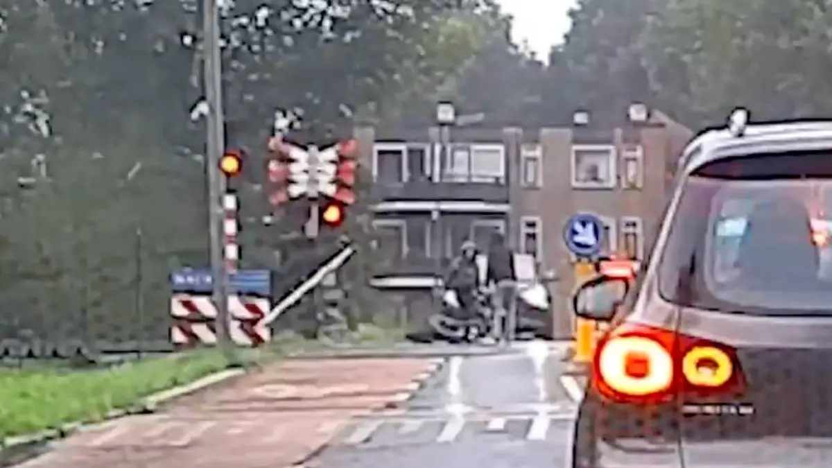 thumb_vk_meisjes_alkmaar_fatbike_slagboom