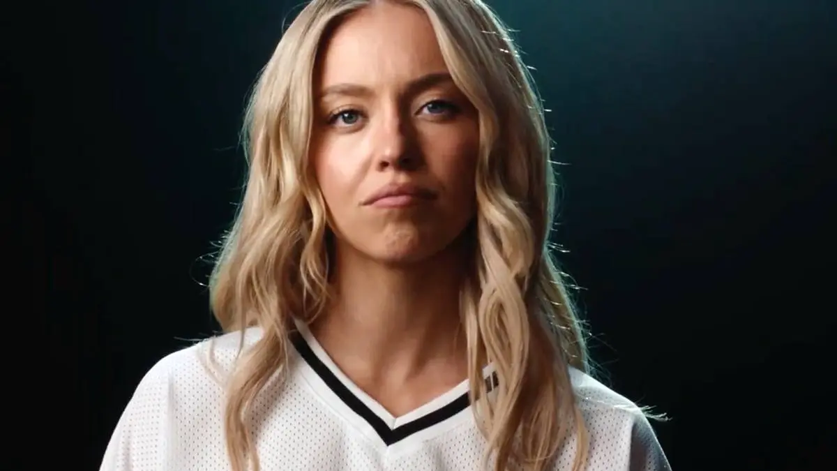 thumb_vk_sydney_sweeney_kleding