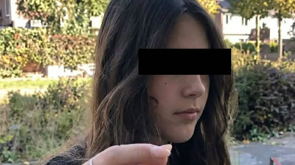 thumb_vk_hatert_babeltruc_meisje