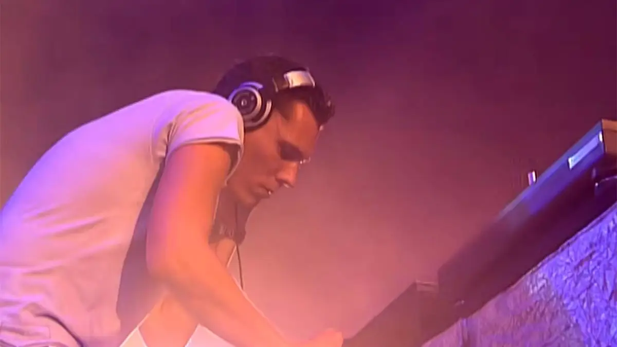 thumb_vk_tiesto_pinkpop_22_jaar_later