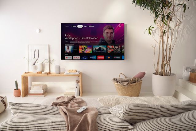 Google Chromecast with Google TV on offer on iBood