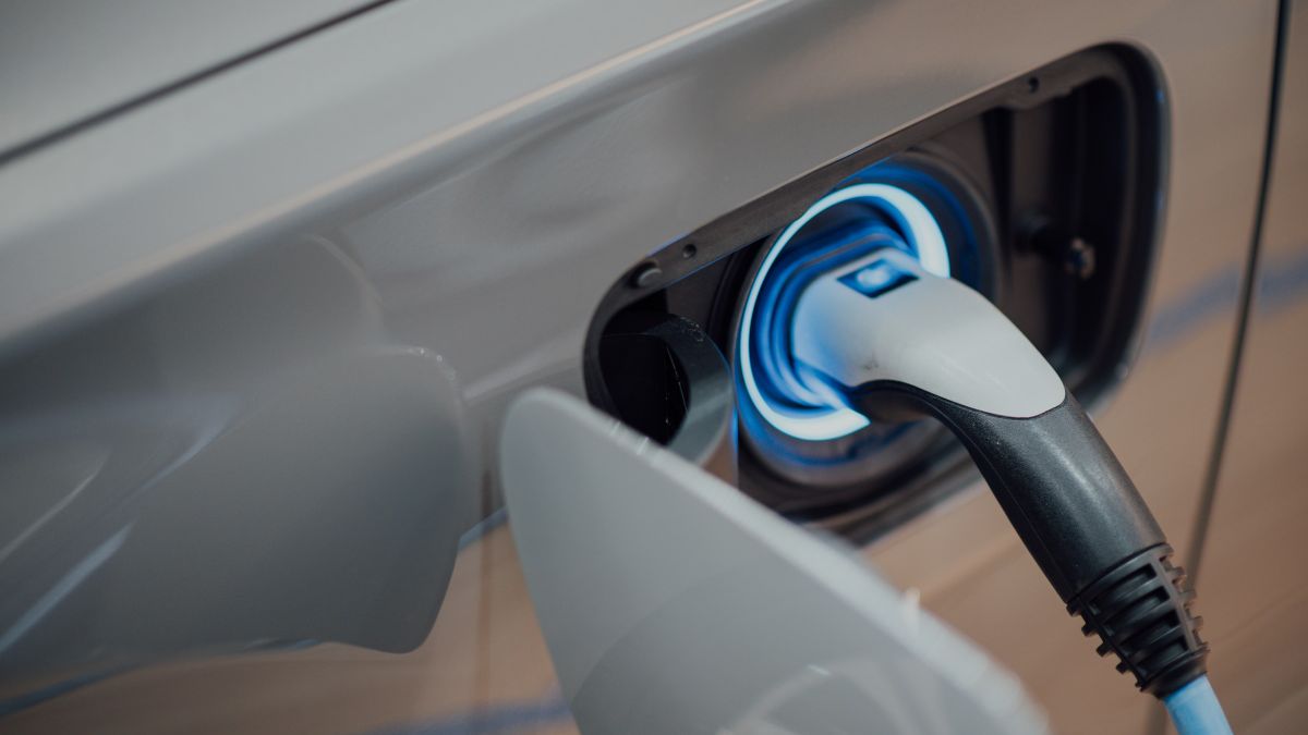Electric cars: smart accessories for efficient charging