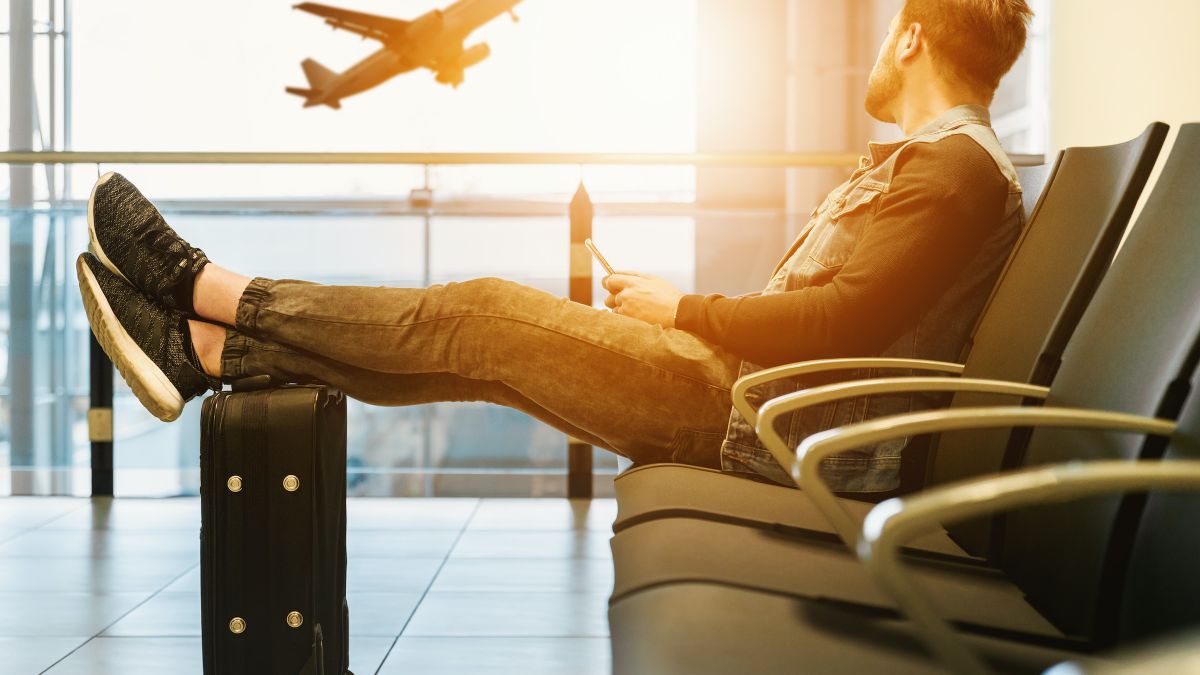 Best gadgets for while traveling to your holiday destination