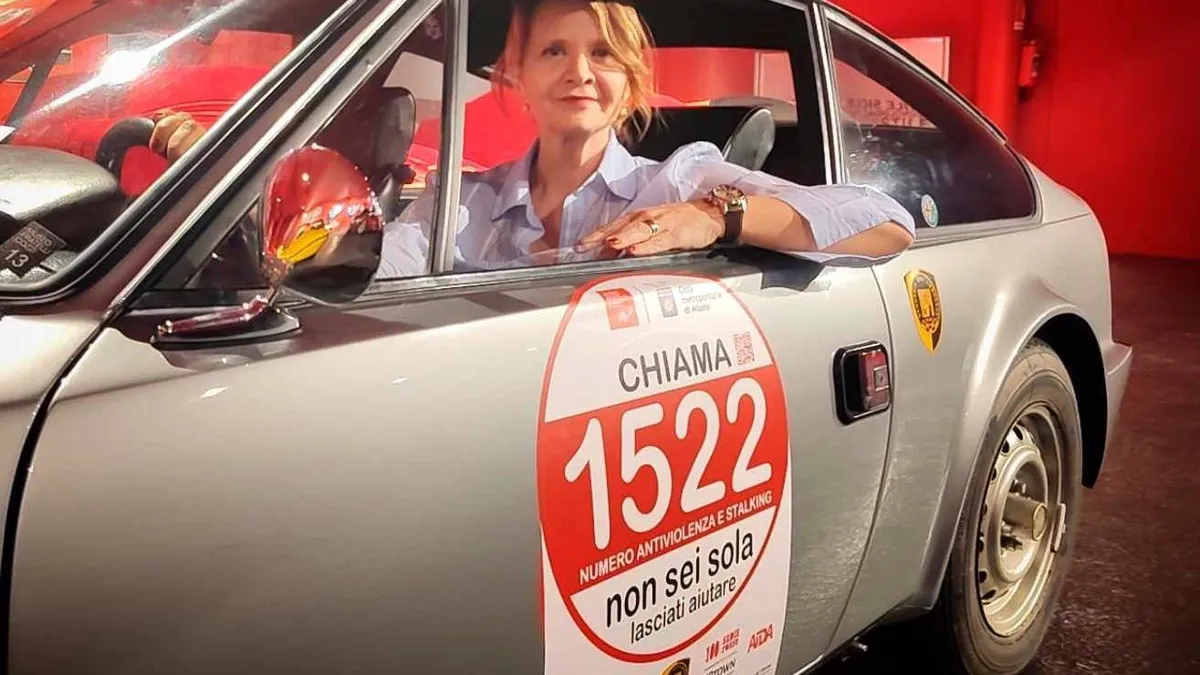 Motori in marcia contro la violenza di genere: a Milano il raduno storico a sostegno del 1522