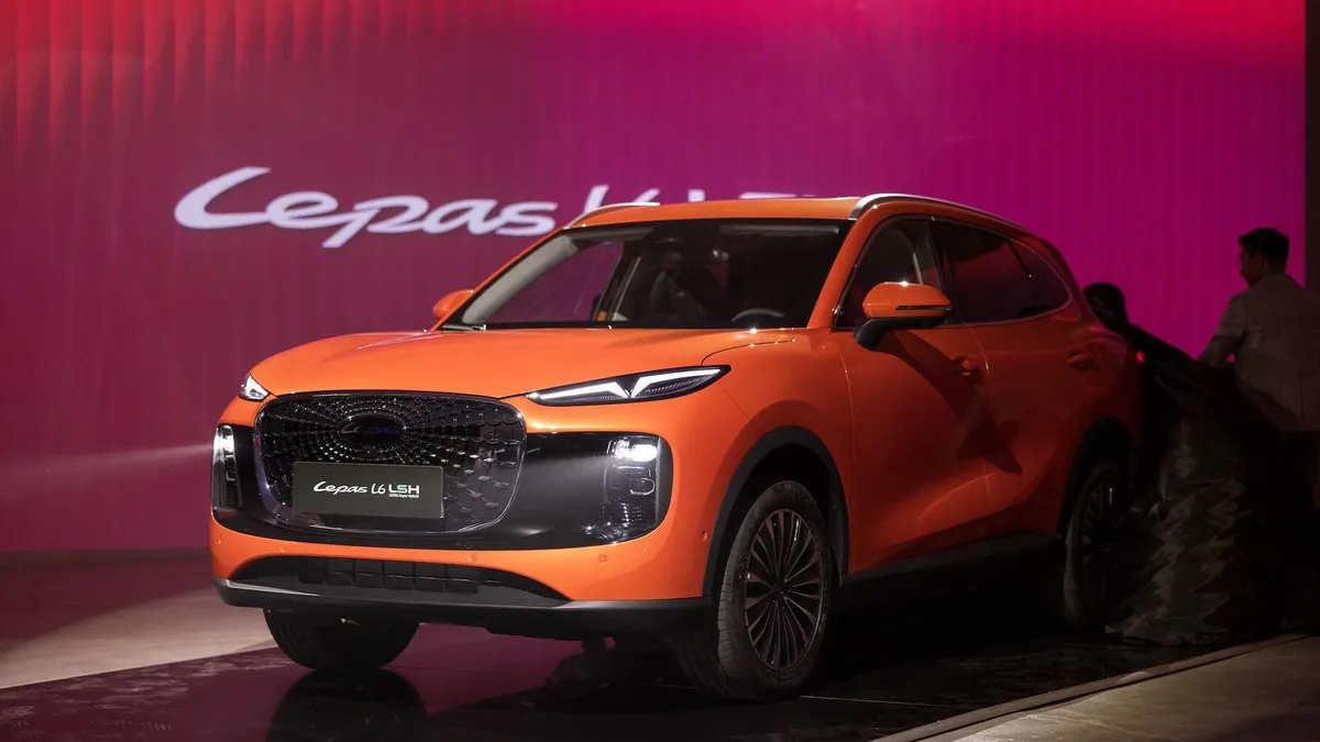 Lepas L6: il SUV ibrido da 269 CV si presenta alla Milano Design Week 2026