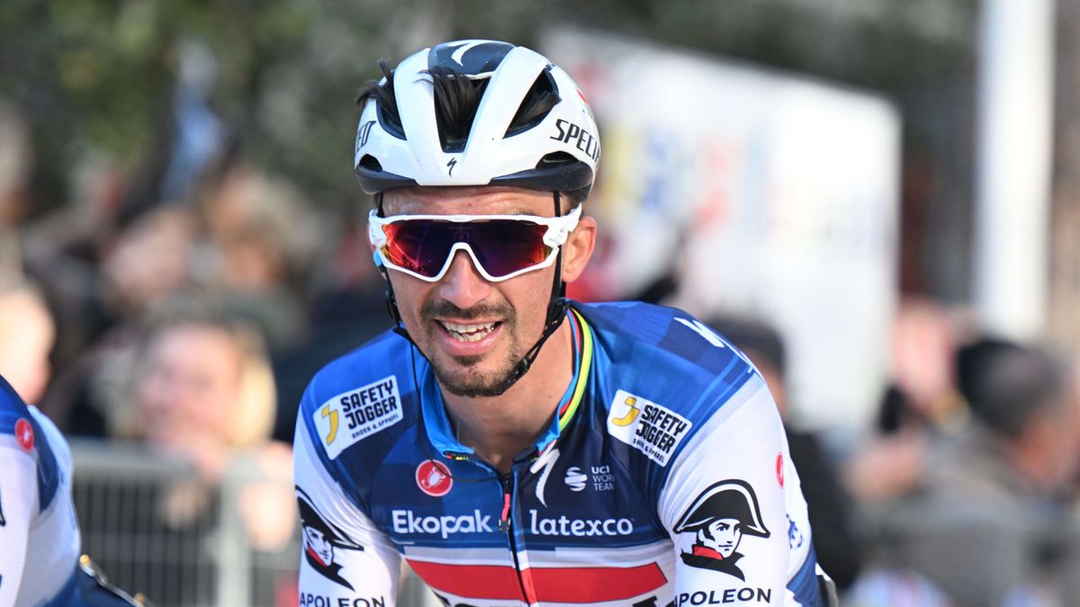 Julian alaphilippe oakley on sale