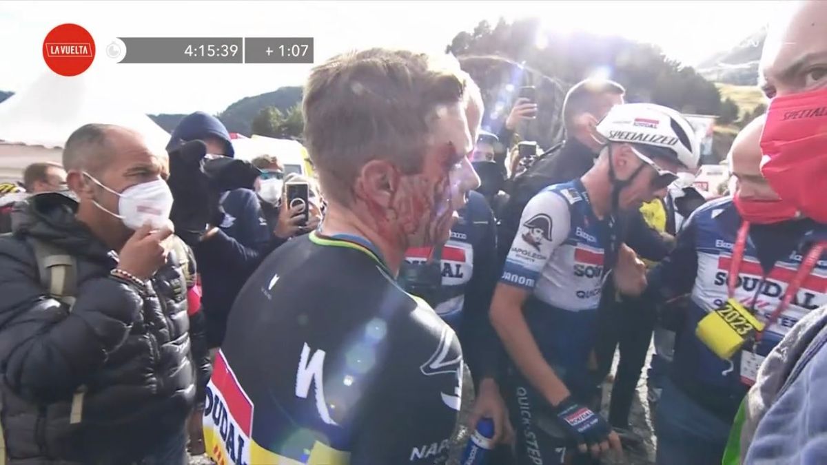 VIDEO Bloody Remco Evenepoel as he crashes seconds after winning stage