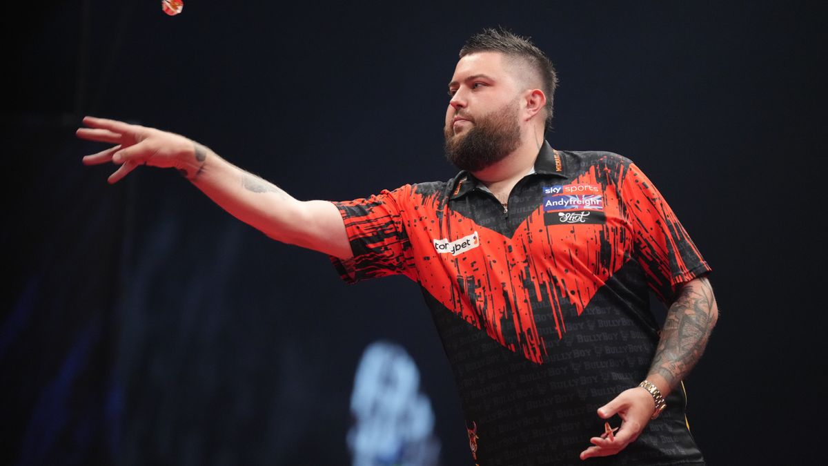 Players Championship Order of Merit: Rises for Michael Smith, Wade