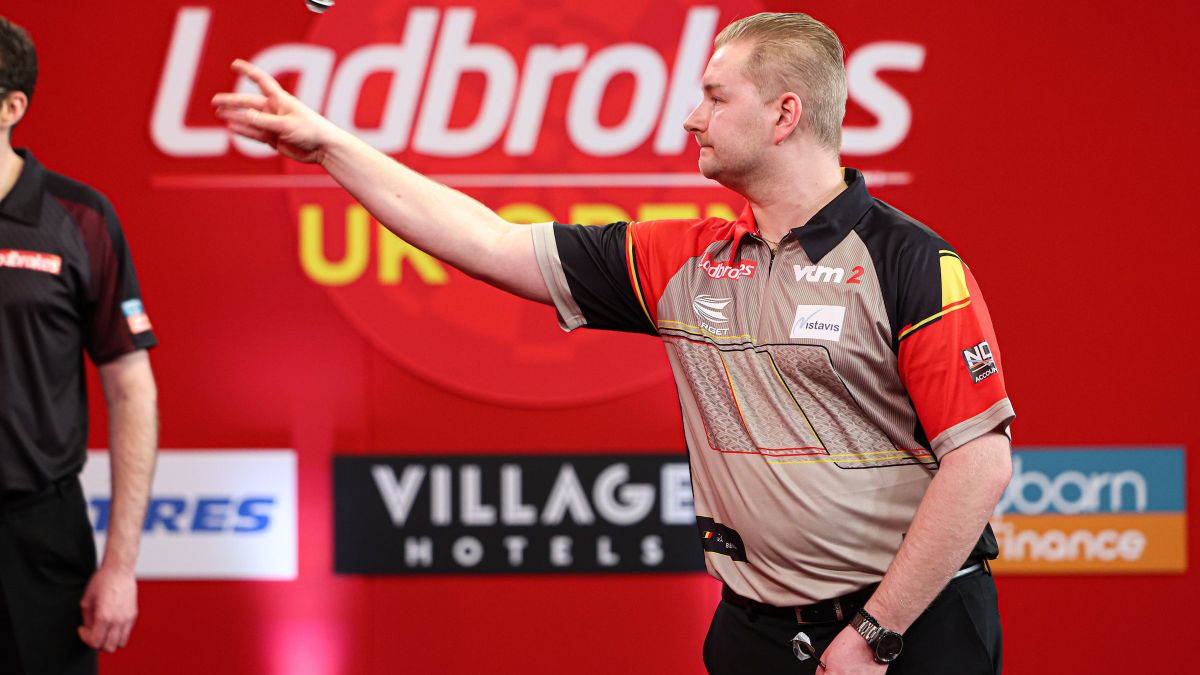 Order of play darts tonight on sale