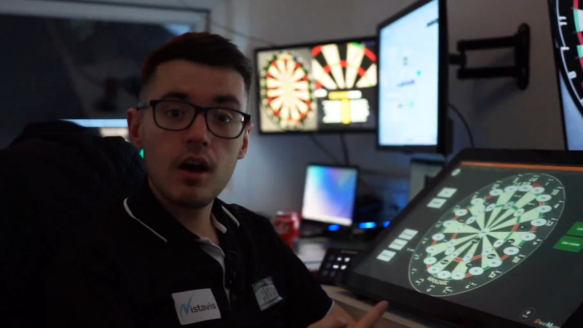 How does spotting work in darts? Referee Owen Binks explains