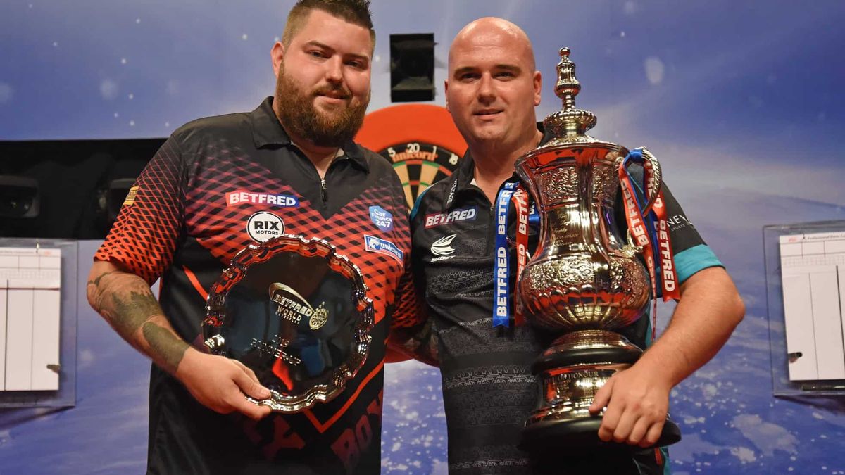 World match outlet play darts 2020