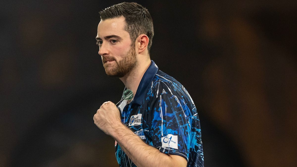 Luke Humphries had hele zaal tegen zich "Ricardo Pietreczko moet nooit