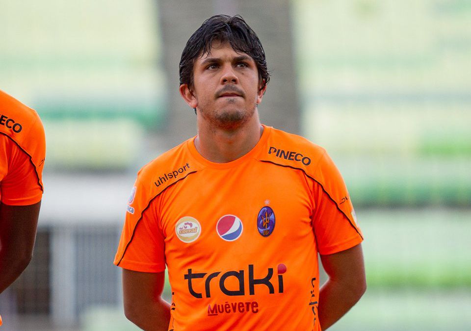 'Jon Aramburu kan een contract tekenen bij Feyenoord' | FR12.nl