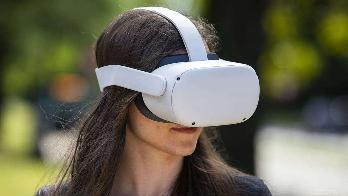 Oculus Quest 2 goes official with $299 price tag, brings 90Hz support