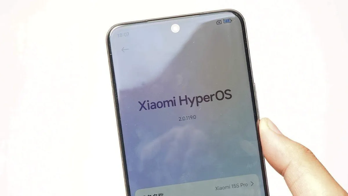 hyperos-2-1.jpg@webp