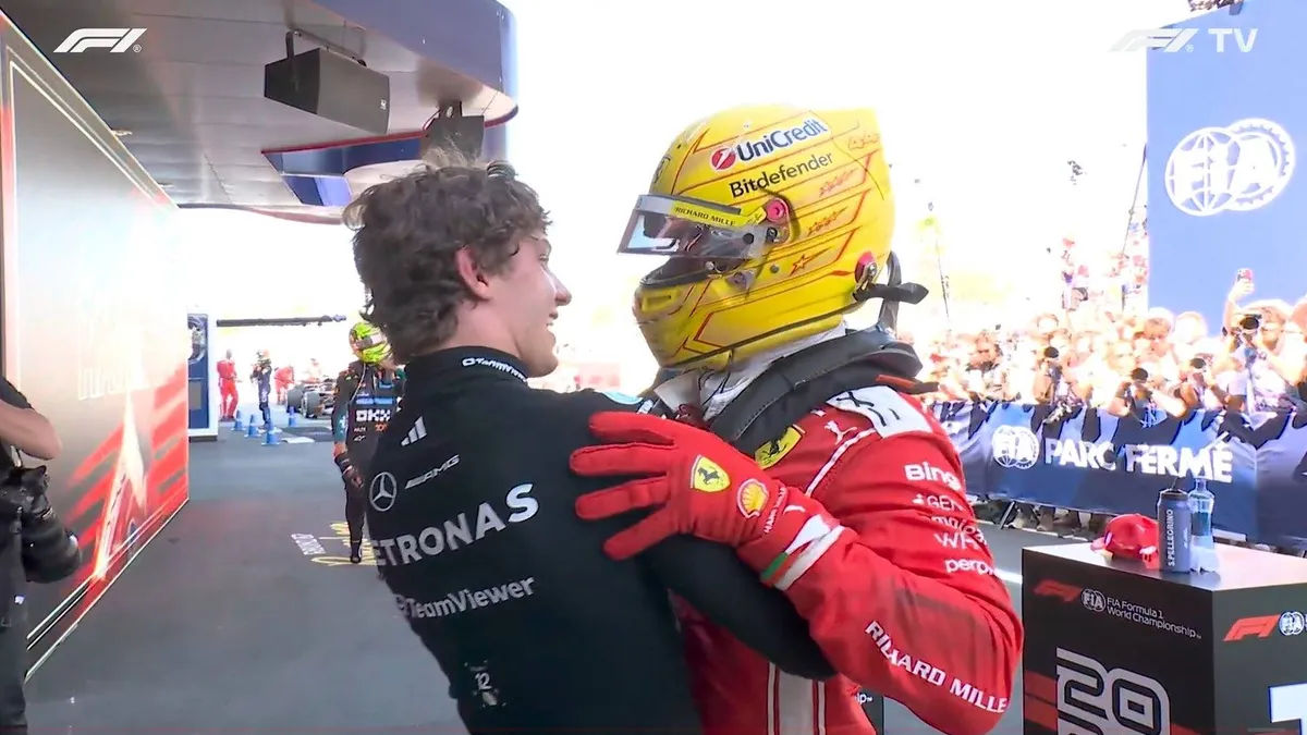 Antonelli shows great class with a gesture to Lewis Hamilton