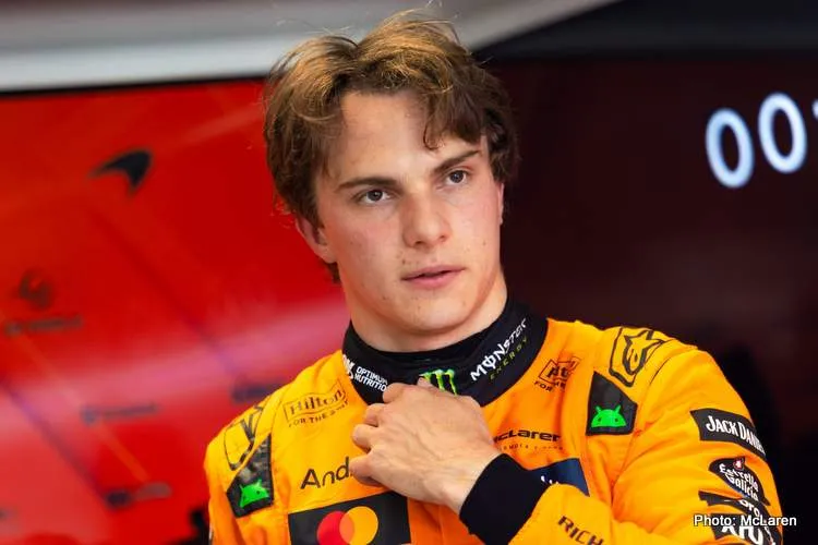 GRANDPRIX247 | Outside Line: In awe of Oscar Piastri