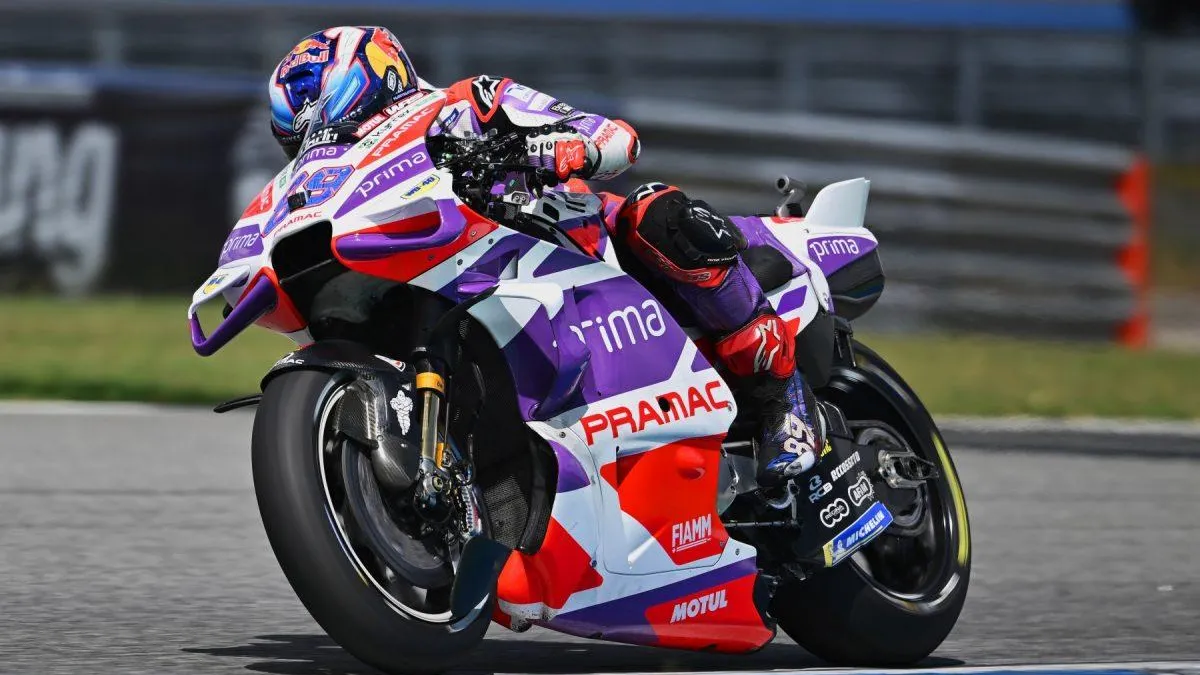 MotoGP | GP Thailandia, Sprint: Jorge Martín vince e vola a -18