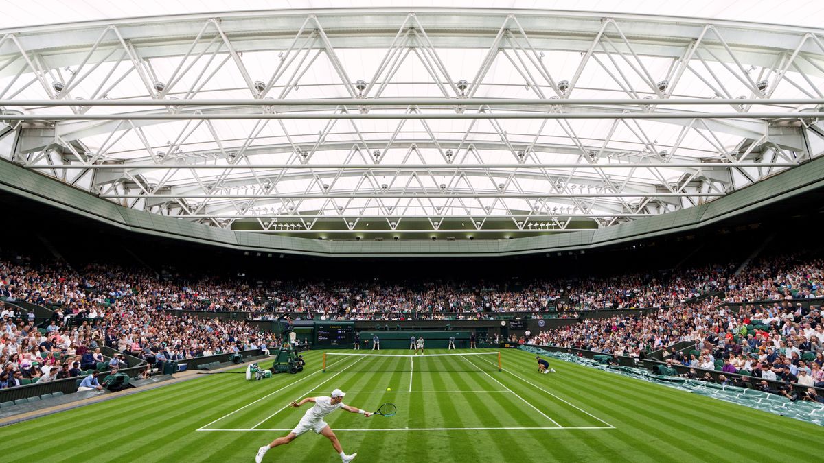 Tirage au sort ATP pour 2022 confirmé : Wimbledon : le champion en titre Djokovic affrontera Cohn, Nadal ouvre contre Serondolo.