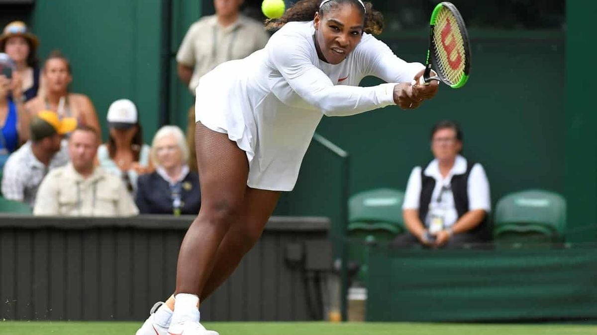 Serena Williams viaja a Wimbledon con el entrenador de Sister Venus tras su separación de Mouratoglou