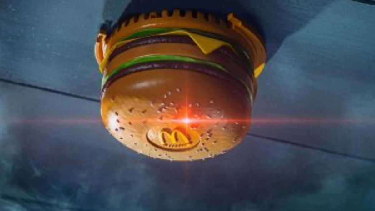 McDelivery Detector bestelt McDelivery als je de boel laat aanbranden VK Magazine