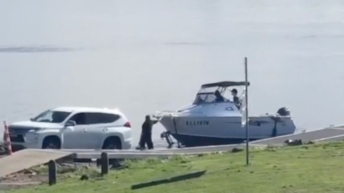 Boot niet geheel goed te water gelaten VK Magazine