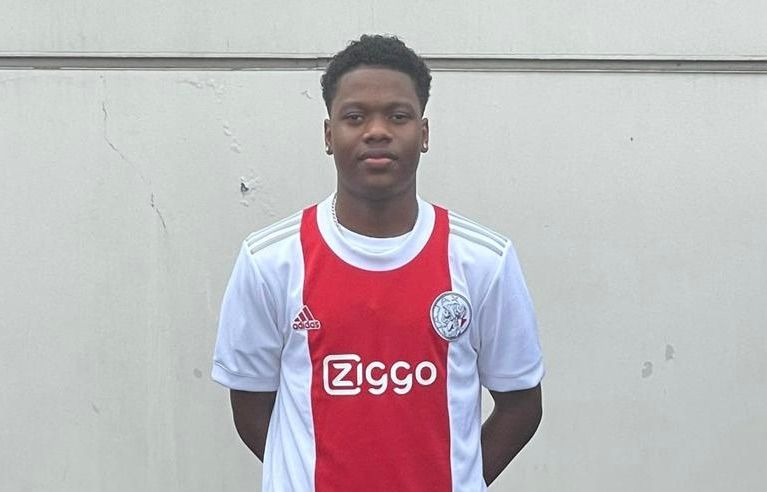Ajax-talenten debuta en selecciones juveniles de Surinam y Curaçao