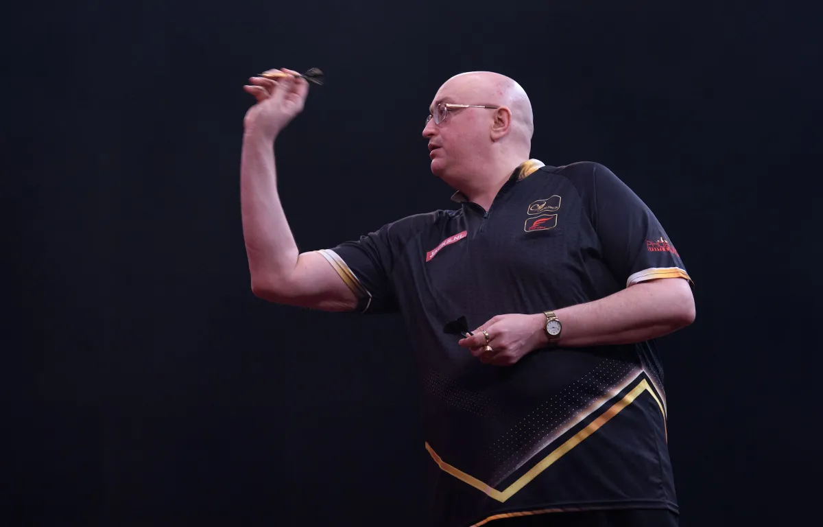 Easy wins for Andrew Gilding and Callan Rydz at Swiss Darts Trophy
