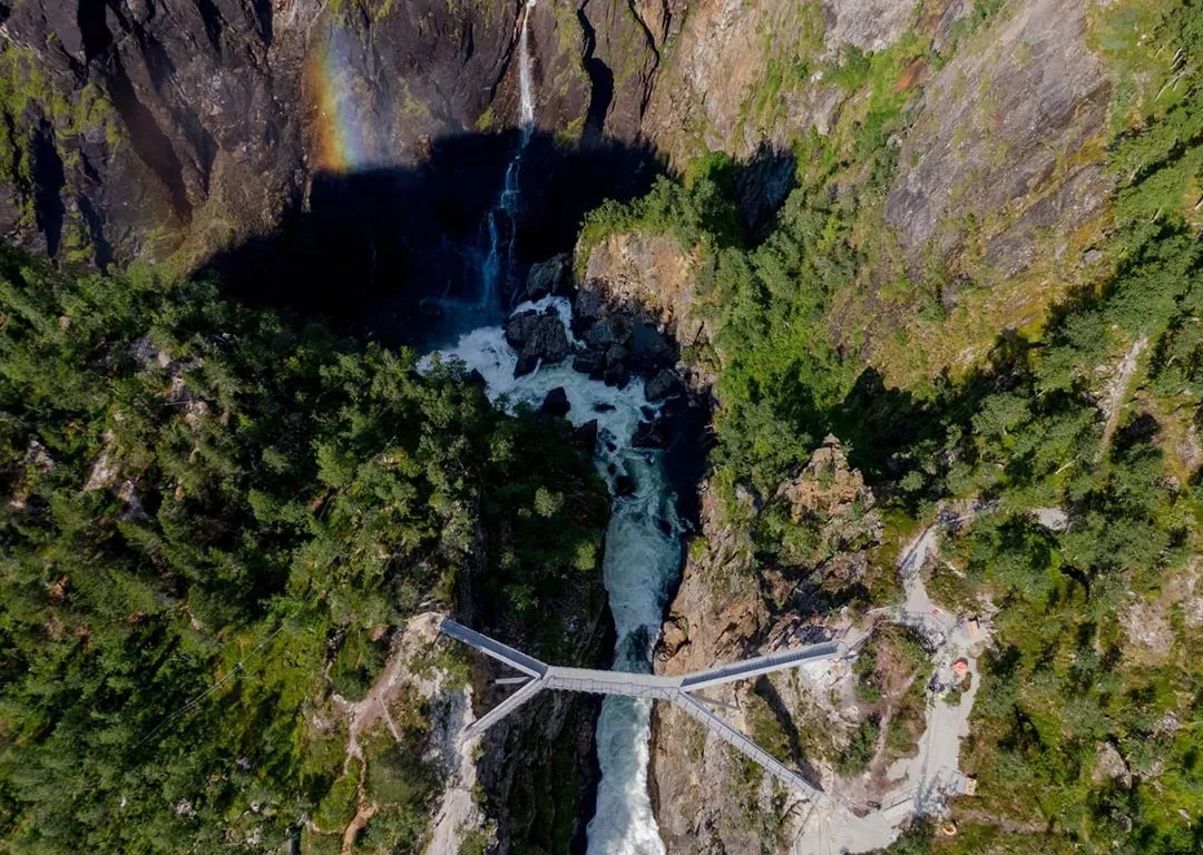 Ny bro i Norge lar deg nyte fantastisk utsikt