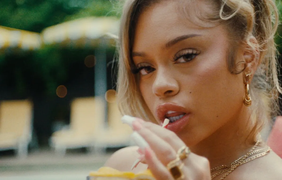 Latto kondigt releasedate aan van Sugar Honey Iced Tea album met