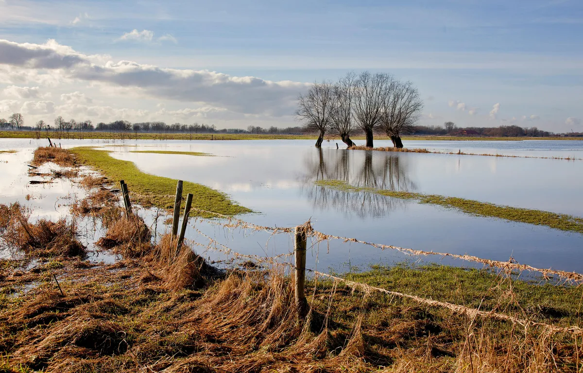 Weeronline Waarschuwt Voor Overstromingen: Hier Gaat Het Straks ...