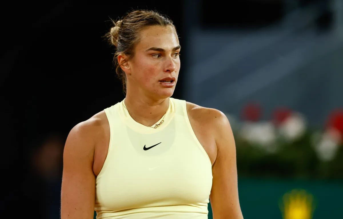 Aryna Sabalenka withdraws from Wimbledon due to 'very rare' shoulder ...