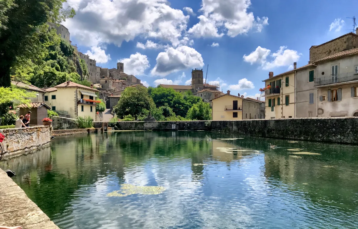 Questi bellissimi borghi italiani ti pagano per lavorare da casa