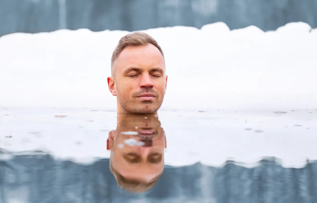 «Å svømme i kaldt vann er som en sikker måte å få narkotika på»