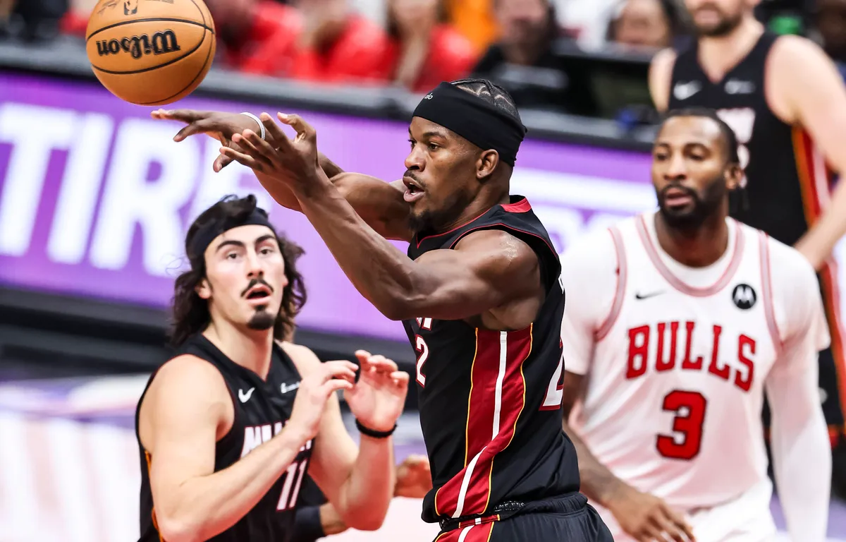 Jimmy Butler returns from 1 game suspension and carries Miami Heat past