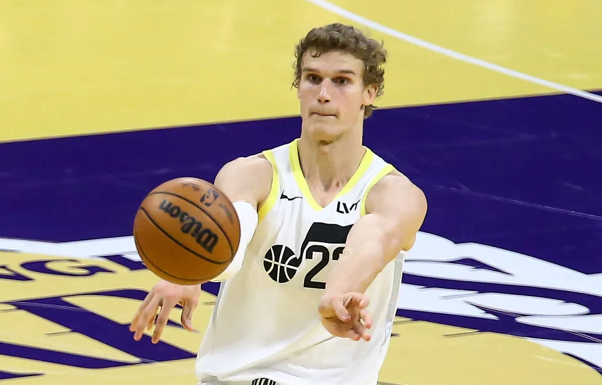 5 NBA players with the longest postseason droughts