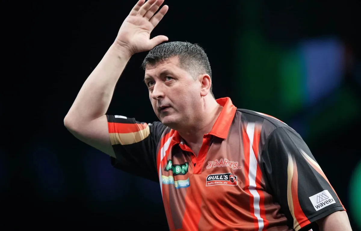 Van Duijvenbode und Suljovic schaffen den Sprung in die Top 16 der Pro