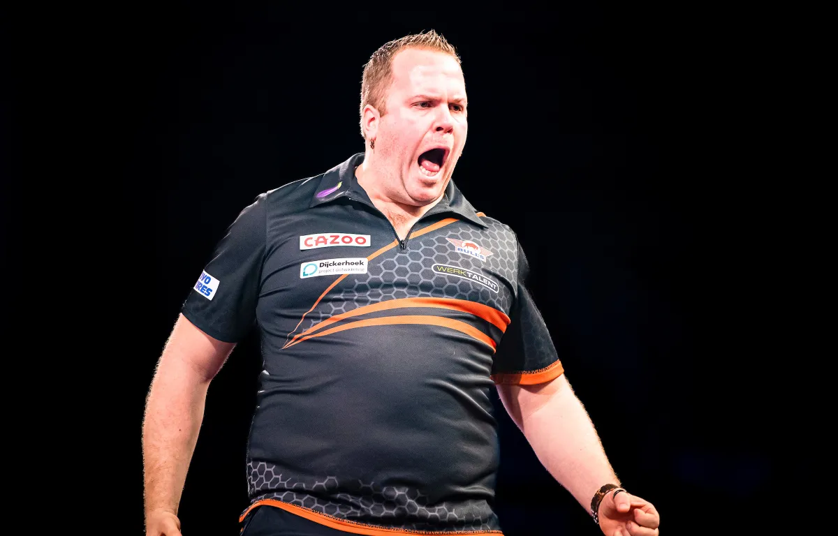 Der Fußballer van de Beek machte van Duijvenbode auf außergewöhnliche