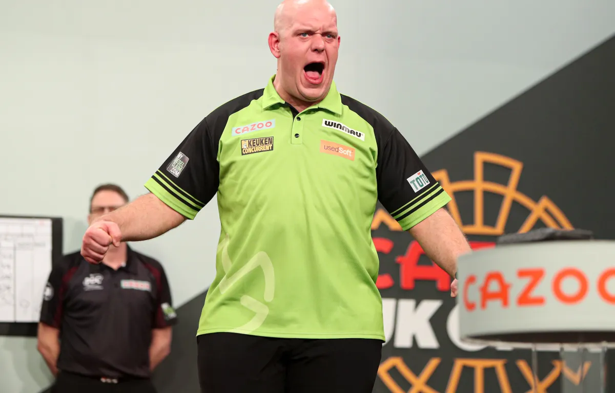Van Gerwen besiegt Aspinall und erreicht das Halbfinale der UK Open