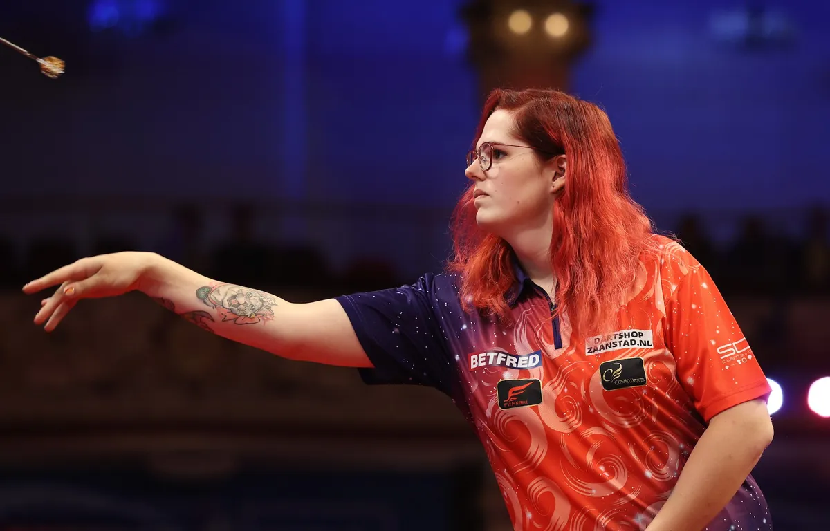 NoaLynn van Leuven schreibt Geschichte und gewinnt als erste (Trans